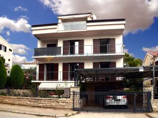 House with apartments, Sale, Sveti Filip i Jakov, Sveti Filip i Jakov