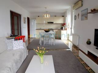 House with apartments, Sale, Sveti Filip i Jakov, Sveti Filip i Jakov