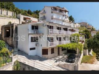 House with apartments, Sale, Omiš, Stanići