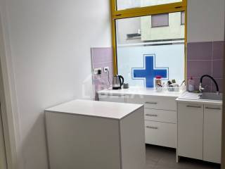 Clinic, Sale, Zagreb, Trešnjevka - jug