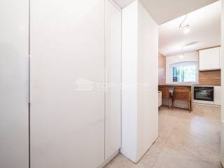 Flat in a building, Rent, Zagreb, Donji Grad