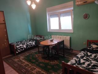 Flat in a house, Rent, Rijeka, Sjever
