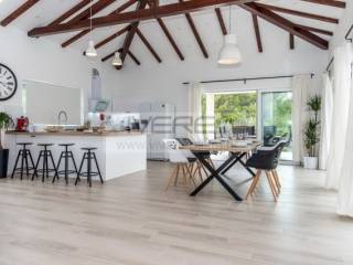 Kitchen &amp; Dining