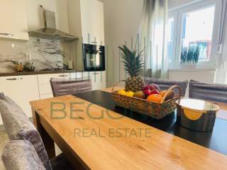 House with apartments, Sale, Zadar, Zadar