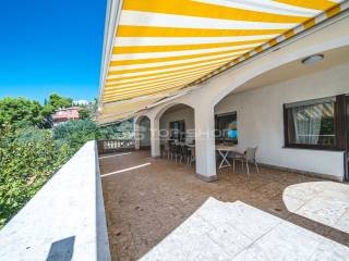 House by the sea, Sale, Starigrad, Starigrad