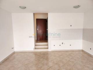 Flat in a building, Sale, Marina, Marina