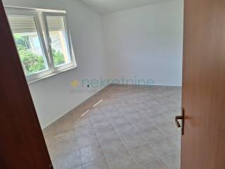Flat in a building, Sale, Marina, Marina