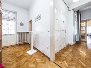 Flat in a building, Sale, Zagreb, Donji Grad