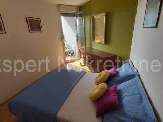 Flat in a building, Sale, Split, Split