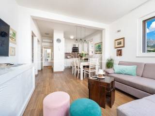 Detached house, Rent, Kaštela, Kaštel Sućurac