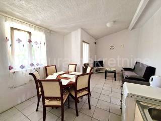 House with apartments, Sale, Vir, Vir