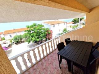 House with apartments, Sale, Vir, Vir