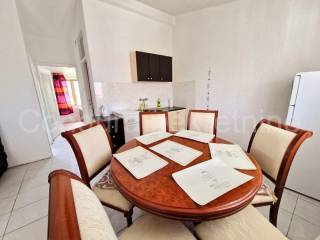 House with apartments, Sale, Vir, Vir