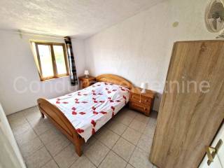House with apartments, Sale, Vir, Vir