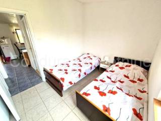 House with apartments, Sale, Vir, Vir
