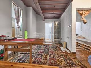 Flat in a building, Rent, Zagreb, Donja Dubrava