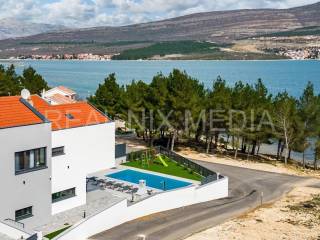 Luksuzna vila, Prodaja, Novigrad, Pridraga