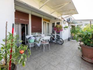 Flat in a building, Sale, Zagreb, Gornja Dubrava
