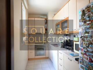 Flat in a building, Sale, Split, Split
