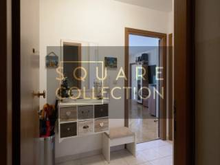 Flat in a building, Sale, Split, Split