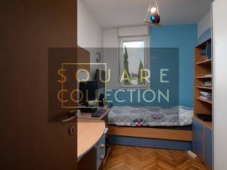 Flat in a building, Sale, Split, Split