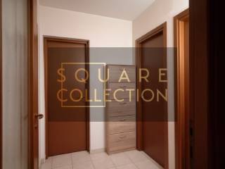 Flat in a building, Sale, Split, Split