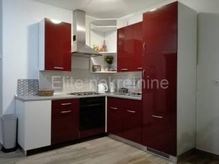 Flat in a building, Rent, Rijeka, Istok