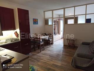 Flat in a building, Rent, Rijeka, Istok