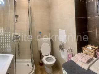 Flat in a building, Rent, Rijeka, Istok