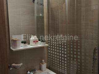 Flat in a building, Rent, Rijeka, Istok