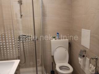 Flat in a building, Rent, Rijeka, Istok