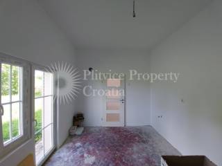Family house, Sale, Rakovica, Rakovica