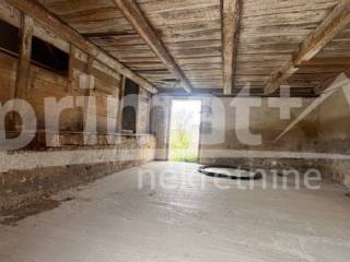 House under construction, Sale, Vrhovine, Vrhovine