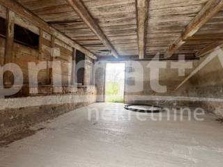 House under construction, Sale, Vrhovine, Vrhovine