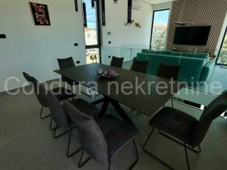 Vila, Prodaja, Vrsi, Mulo