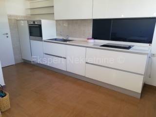 Flat in a building, Rent, Split, Split