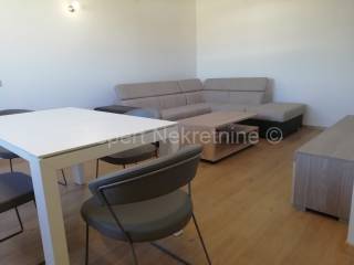 Flat in a building, Rent, Split, Split