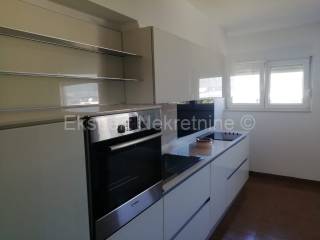 Flat in a building, Rent, Split, Split