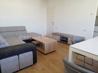 Flat in a building, Rent, Split, Split