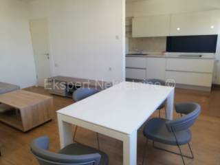 Flat in a building, Rent, Split, Split