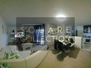 Flat in a building, Sale, Split, Split