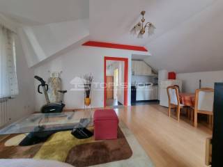 Flat in a building, Rent, Zagreb, Gornja Dubrava
