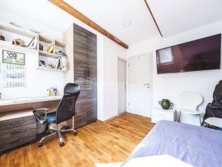 Flat in an urban villa, Rent, Zagreb, Donji Grad