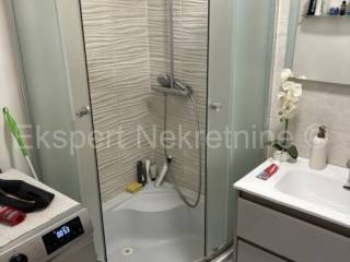 Flat in a building, Sale, Solin - Okolica, Kučine