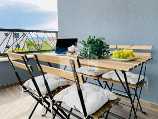 Flat in a new building, Rent, Trogir, Dragulin