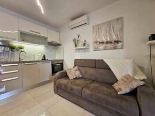 Apartment with a garden, Sale, Vir, Vir