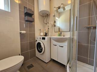 Apartment with a garden, Sale, Vir, Vir