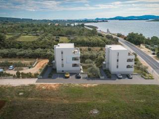 Apartment with a garden, Sale, Sveti Filip i Jakov, Turanj