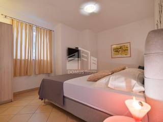 Flat in a building, Sale, Okrug, Okrug Gornji