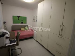 House with apartments, Sale, Vir, Vir